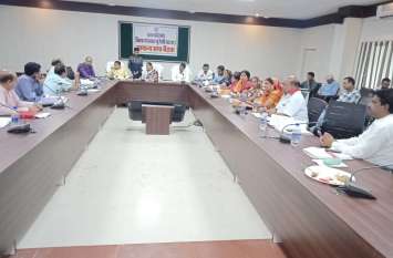 Model school will be built on Ramhapur Shala, many more proposals pass राम्हेपुर शाला को मॉडल स्कूल बनाएंगे, कई और प्रस्ताव पारित