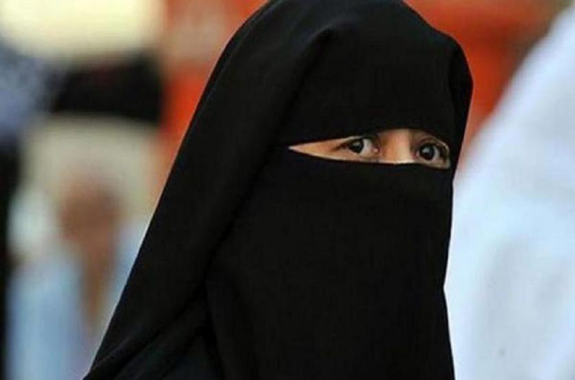 talaq पंचों ने शौहर-बीबी के रिश्ते की कीमत लगार्इ डेढ़ लाख, चेक देकर हुआ रिश्ता खत्म करने का एेलान
