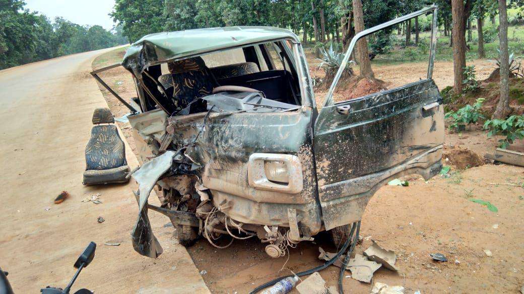 man dead on the spot after two maruti cars collision
