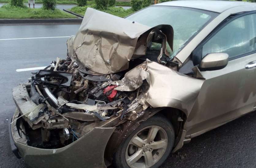 National Highway Accident Zone राष्ट्रीय राजमार्ग बन रहा दुर्घटना झोन