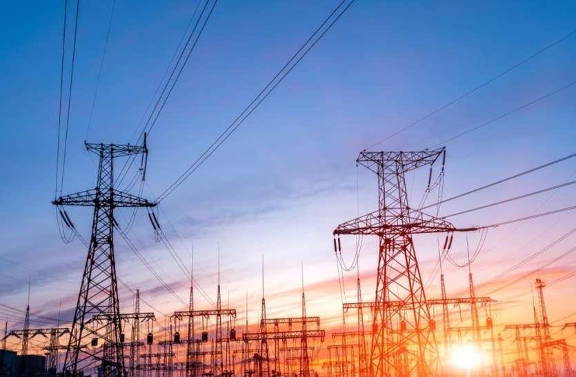 electricity महंगी बिजली दरों से परेशान, उप्र उपभोक्ता परिषद ने की बढ़ोतरी प्रस्ताव वापस लेने की मांग