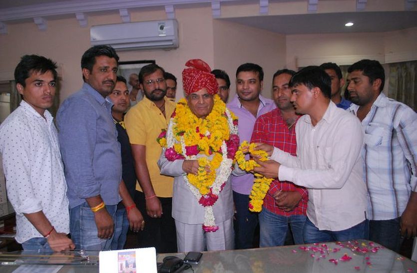 mds university vice chancellor issue MDSU Ajmer: वाइस चांसलर ने नहीं चलाया दस महीने से पैन