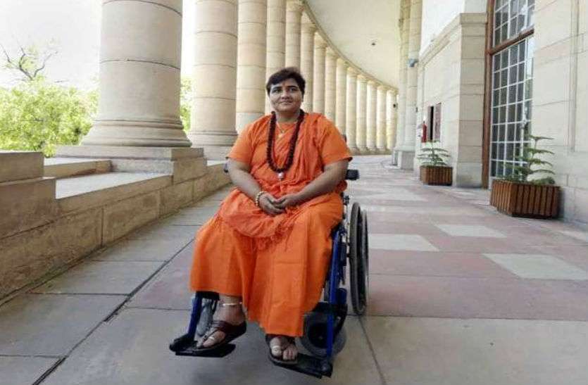 जी HIGH COURT: साध्वी प्रज्ञा सिंह की मुश्किल बढ़ीं, चुनाव शून्य करने के लिए हाईकोर्ट ने मांगा जवाब
