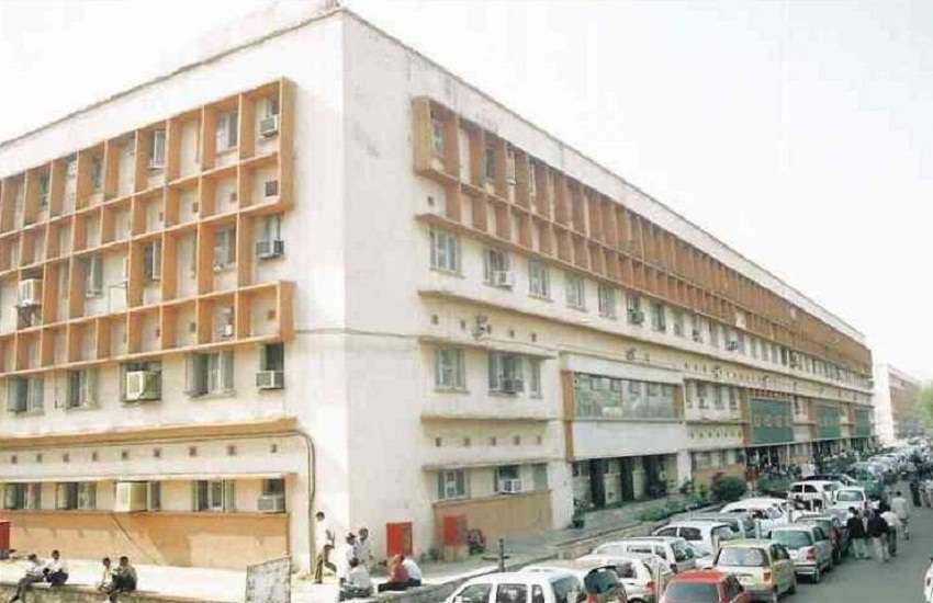 Tis hazari Court