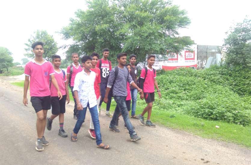 patrika कांग्रेस सरकार फिर भी क्यों नहीं बुलाया कांग्रेस विधायक को ...पढ़े यहंा