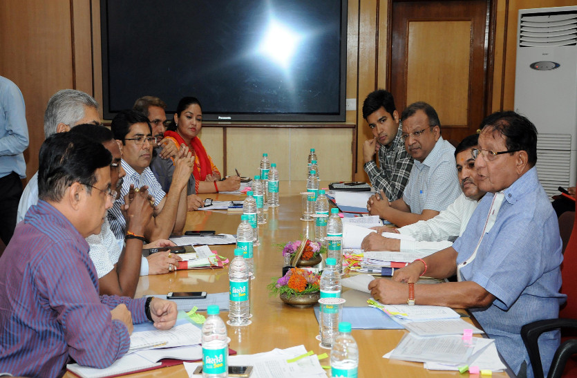 Schools running in rented buildings will be tightened किराए के भवनों में चल रहे स्कूलों पर कसेगी नकेल