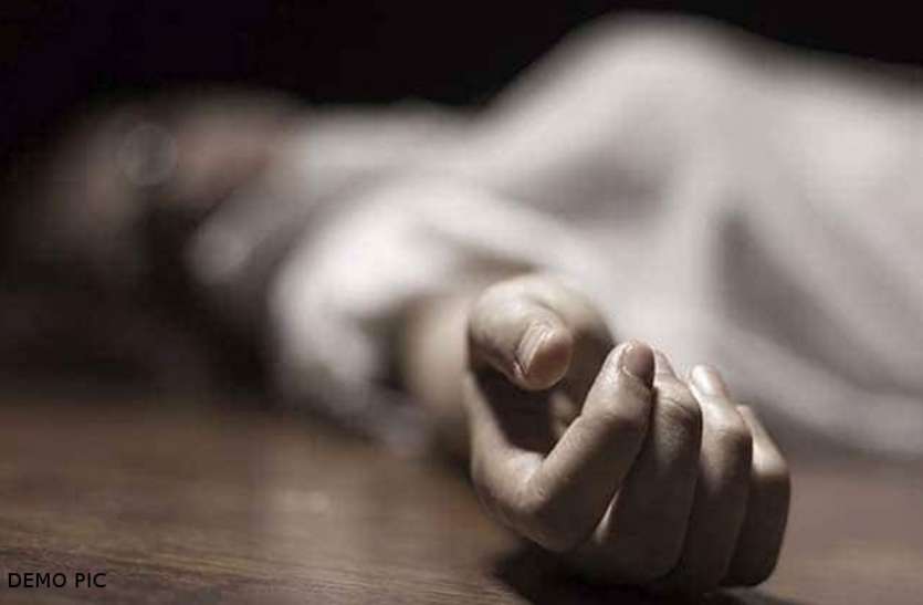 suicide 38 साल के शख्स ने फांसी लगाकर खुदकुशी कर ली, वजह जानकर हर कोई हैरान