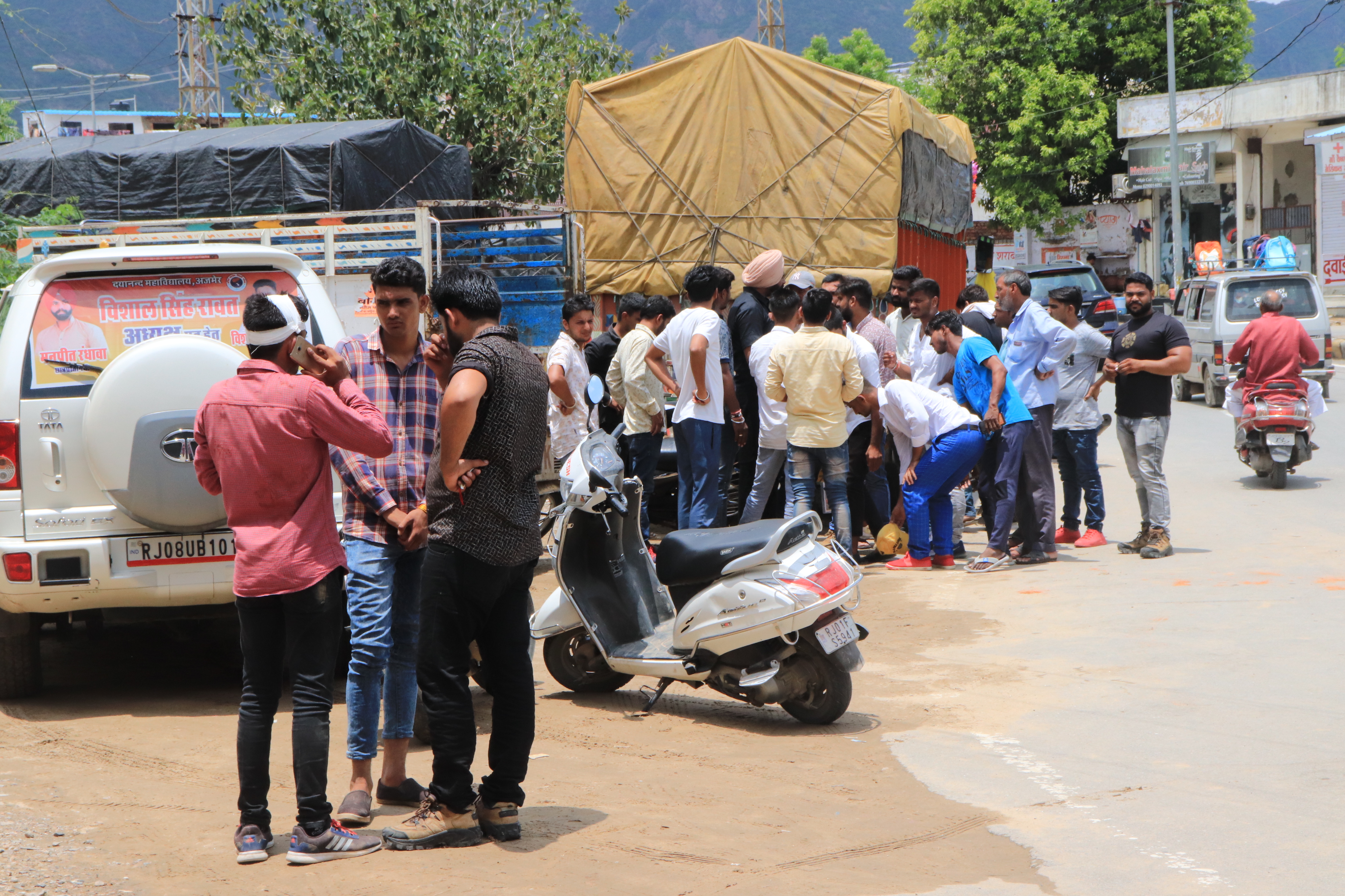 student union election 2019 students politics: गर्माई छात्र राजनीति, चुनाव से पहले भिड़ रहे नेता