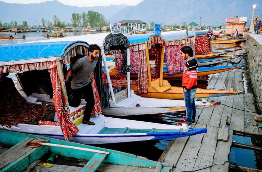 kashmir जम्मू-कश्मीर की आग में झुलसे टूरिज्म, हैंडीक्रॉफ्ट जैसे उद्योग, लंदन, ऑस्ट्रेलिया, जर्मनी पर भी दिख रहा असर