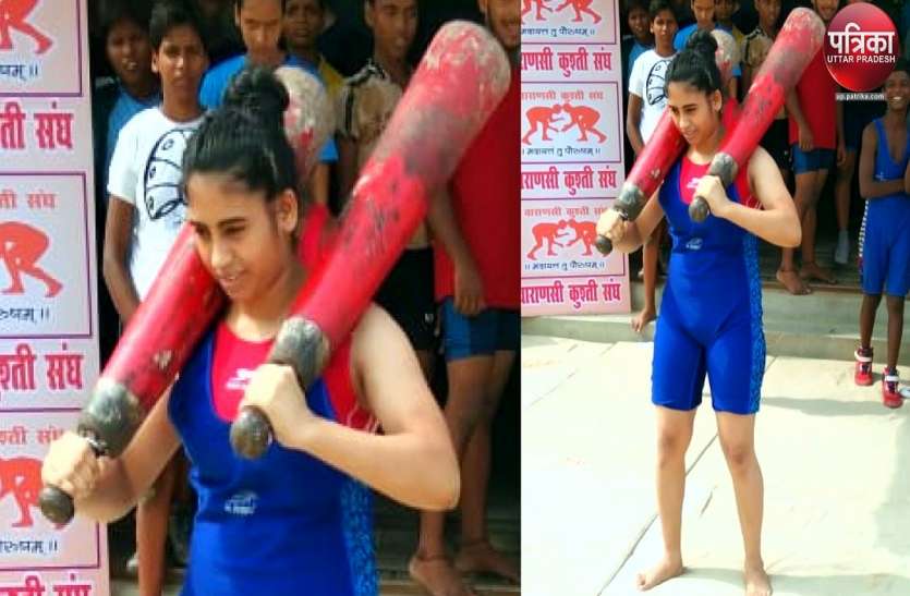 गदा चैंपियन राजेश्वरी #Nagpanchami2019- वाराणसी की बेटियों ने रचा इतिहास, तोड़ा पुरुषों का वर्चस्व, पहली बार किया यह काम...