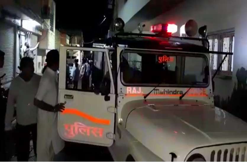 firing 'कश्मीर हमारा है' कहते हुए हवाई फायर कर भागे बाइक सवार, पुलिस जांच में जुटी