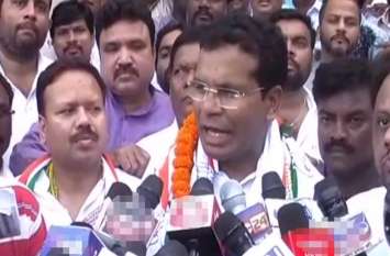 Jammu Kashmir gone to Pakistan if other govt had ruled says PCC CG 370 के फैसले पर बोले मोहन मरकाम, दूसरे की सरकार होती तो कश्मीर पाकिस्तान में चला जाता