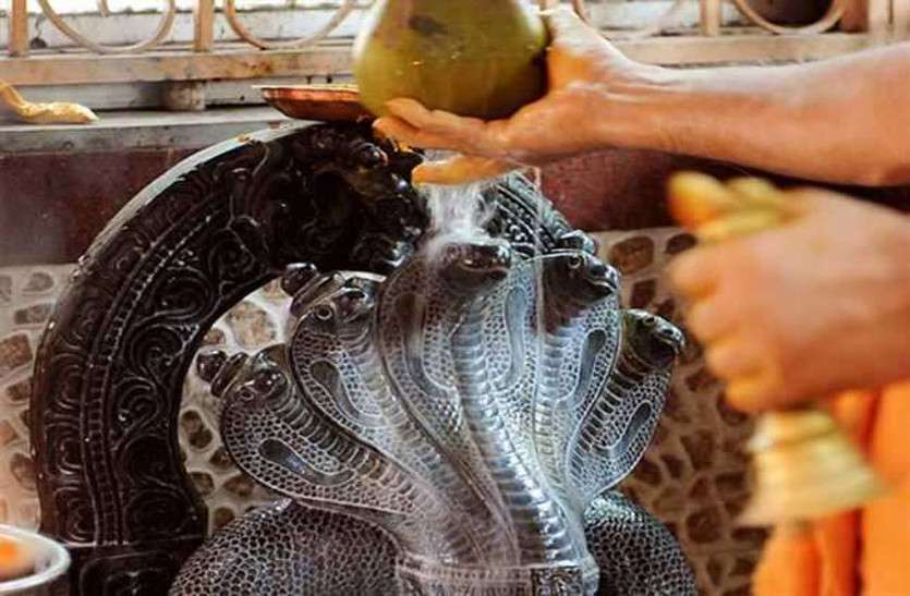 nag panchami नागपंचमी पर खुल रही इनकी किस्मत, महादेव का पूजन करें दूर होंगी सभी परेशानियां: राशिफल