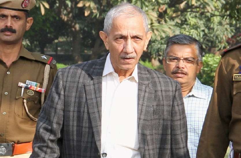 कश्मीर और केंद्र सरकार के बीच सुलह के सेतू बने दिनेश्वर कश्मीर और केंद्र सरकार के बीच सुलह के सेतु बने दिनेश्वर