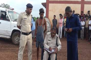 Father was killed by two sons together in Bemetara दो बेटों ने निकाली सगे बाप से ऐसी दुश्मनी, शरीर के टुकड़े-टुकड़े देख कांप गए लोग