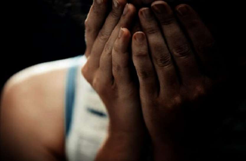 RAPE डॉक्टर ने पहले शादी का झांसा देकर किया शारीरिक शोषण और बाद में करा दिया गर्भपात, पीड़िता ने लगाई न्याय की गुहार