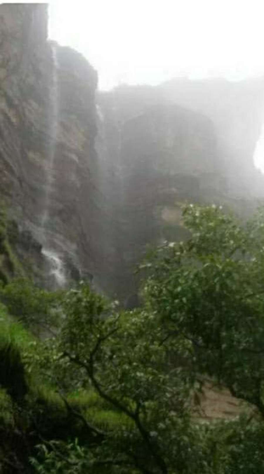 Water filled in Jatashankar temple due to rain in Pachmarhi