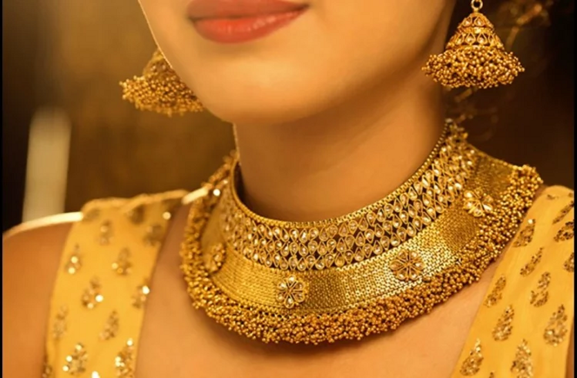 gold Live gold silver rate : सोने का भाव चढ़ा आसमान, चांदी में चमक बरकरार