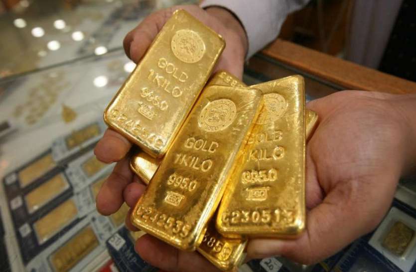 Gold Rate Today Gold Rate Today: लगातार दूसरे दिन रिकॉर्ड स्तर पर पहुंचा सोना, चांदी भी 630 रुपये प्रति किलोग्राम महंगा