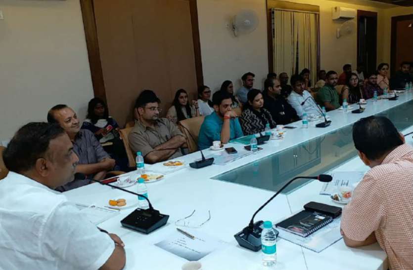 Mayor Naveen jain ‘मेरा शहर मेरा योगदान’ अभियान शुरू, 70 आर्किटेकट्स ने दिए ये तीन सुझाव