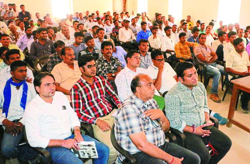 Entrepreneurs and operators should follow rules fully प्लांट का सही संचालन कर उद्यमी आर्थिक नुकसान से बचें, उद्यमी व ऑपरेटर नियमों का पूरा पालन करें