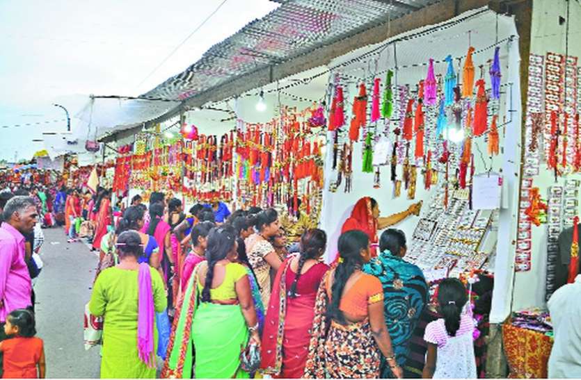 indore गुरुवार को राखी... लेकिन अब तक दुकानें नहीं हुई आवंटित