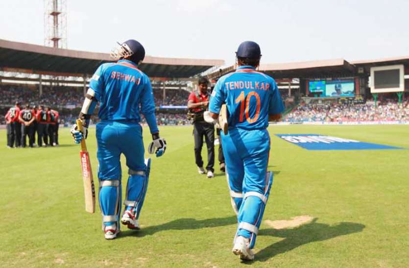 Sachin And Sehwag मैच के पहले ही ओवर में सबसे ज्यादा बार छक्के मारने का रिकॉर्ड है इस भारतीय के नाम