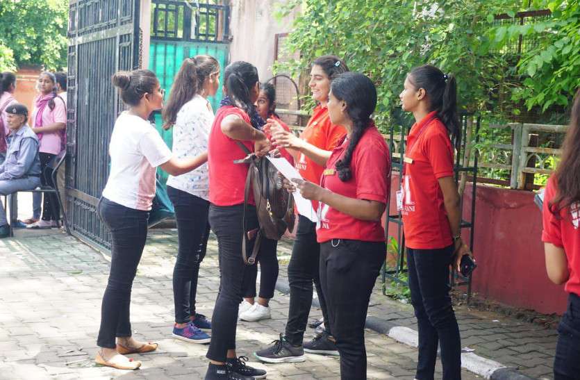 Student Union Election-2019 छात्रसंघ चुनाव पकड़ने लगे जोर, राजस्थान यूनिवर्सिटी में दिखी चुनावी चहल-पहल