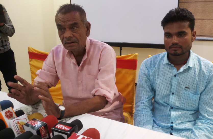 कोल डस्ट से बीमार हो रहे लोग, यात्रियों को हो रही परेशानी हाईकोर्ट पहुंचा स्टेशन पर कोयला डंप करने का मामला