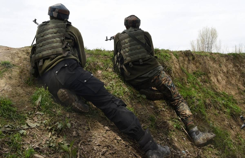 Pakistan Violates ceasefire