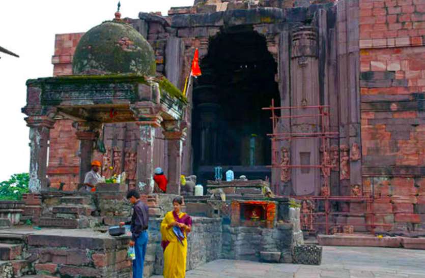 bhojeshwar temple उत्तर भारत का 'सोमनाथ' है यह मंदिर, सुबह होने के कारण निर्माण रह गया अधूरा