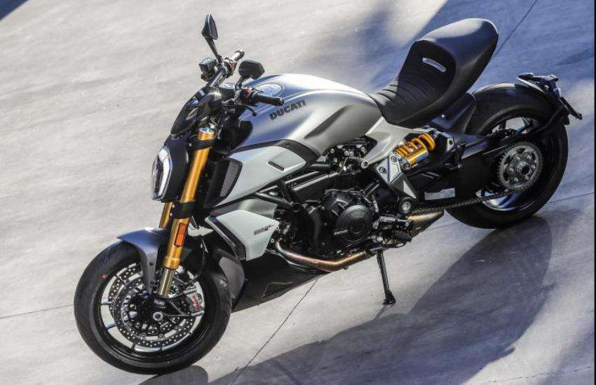 Diavel 1260 and 1260 S