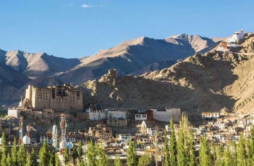 Jammu to laddakh कश्मीर से 370 हटने के बाद गोल्फ कोर्स और होटल बनने की संभावना: CREDAI