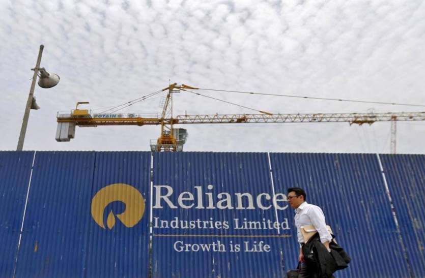 Reliance Industries Limited जामनगर रिफाइनरी में अब जेट ईंधन व पेट्रोकेमिकल्स ही बनाएगी रिलायंस इंडस्ट्रीज, AGM से ठीक पहले दी जानकारी