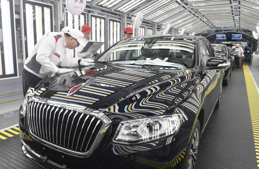Auto Sector ऑटो सेक्टर में मंदी असर, 10 लाख लोगों के बेरोजगार होने का खतरा