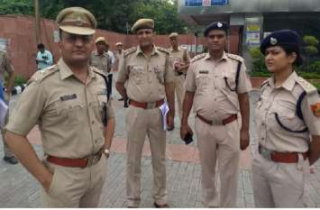Tight security arrangements at delhi for Independence Day स्वतंत्रता दिवस पर दिल्ली में सुरक्षा के पुख्ता इंतजाम, आसमान से भी निगरानी