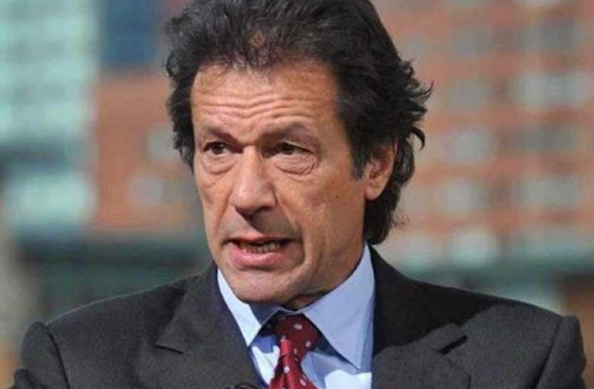 Imran Khan file photo कश्मीर मुद्दे पर अब इमरान खान ने इंडोनेशिया के राष्ट्रपति को लगाया फोन, जाहिर की चिंता