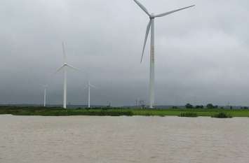 Open weather gives relief, damage due to continuous rain खुला मौसम तो मिली राहत, लगातार बारिश से नुकसान
