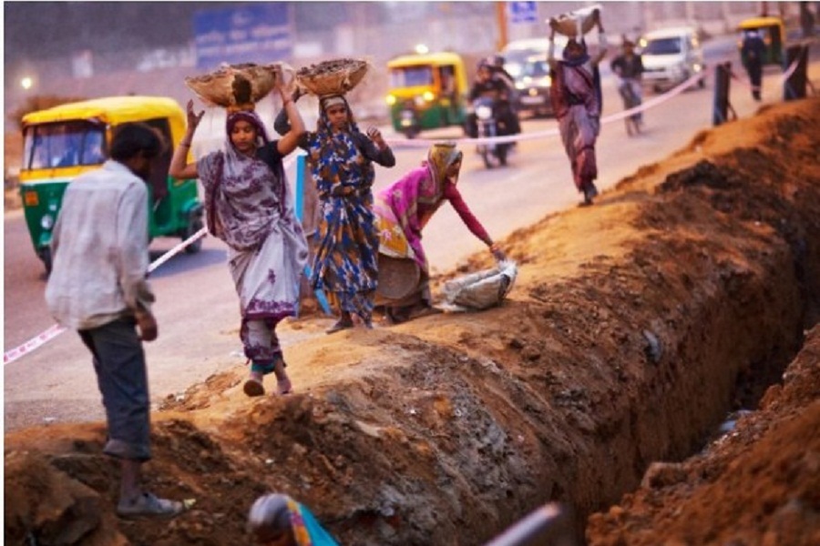 The poor will not get the entitlement slip for ration शासन की बेरुखी से इस रक्षाबंधन पर दाने को मोहताज रहेंगे कुछ लोग