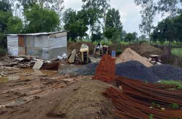 jal avardhan yojana news in mp jal avardhan yojana : जनसंख्या के गलत आंकड़ों के साथ जलावर्धन योजना का काम चालू, एक टंकी भी हुई कम