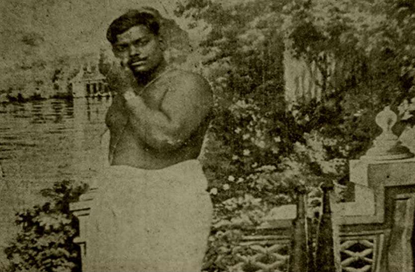 chandrashekhar azad जब 'आजाद' को खोज रही थी अंग्रेजी हुकूमत, तब इस मंदिर में शिव आराधना कर रहे थे चंद्रशेखर