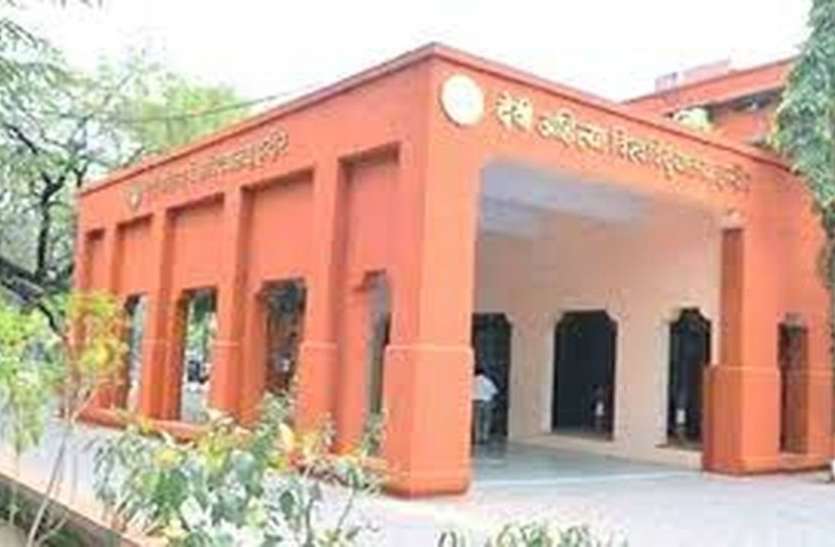 indore डिजास्टर मैनेजमेंट और मॉस कम्यूनिकेशन की खाली रह गईं 20 फीसदी सीटें