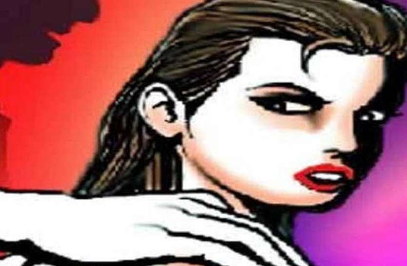 meerut छेड़खानी करने पर महिला पहलवान ने मनचले को दबोच लिया और फिर किया ये हाल