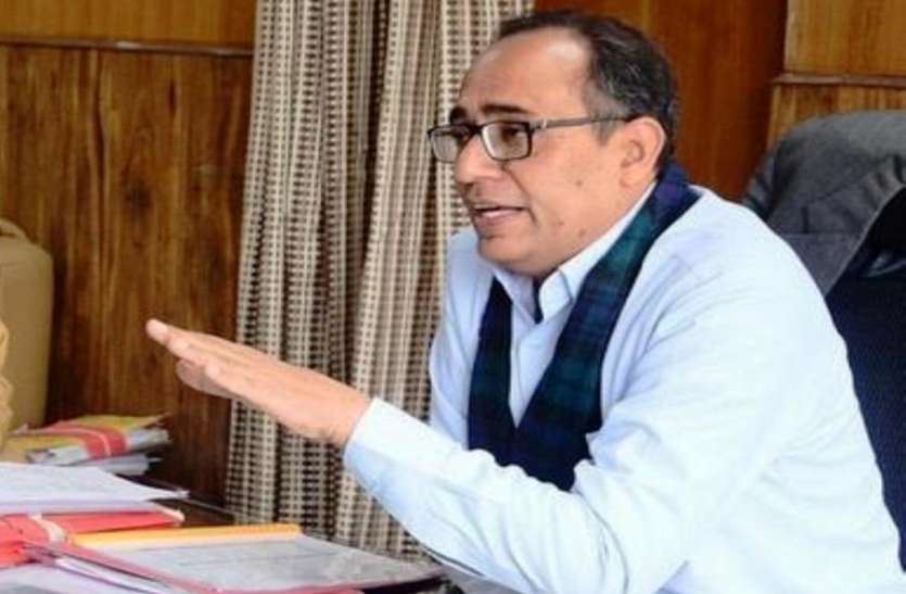 Situation is under control in Jammu Kashmir says Government सरकार का दावा, जम्मू कश्मीर में स्थिति बिल्कुल सामान्य