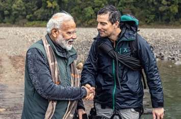 PM Modi revealed secrets in Man Vs Wild With Bear Grylls on discovery पीएम मोदी ने बेयर ग्रिल्स को बताएं अपनी जिंदगी के 10 सीक्रेट्स, जानकर रह जाएंगे हैरान