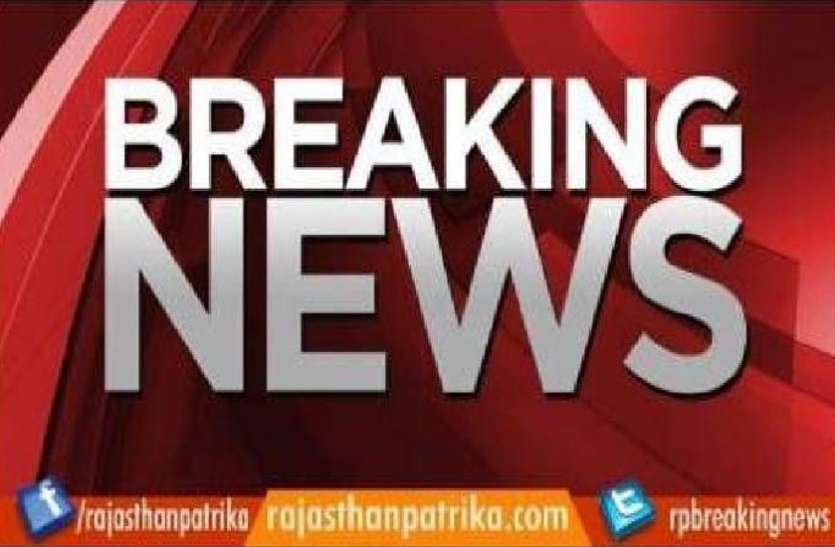 banswara बाइक सवारों को चपेट में लेकर यात्रियों से भरी बस भी पलटी, दो युवकों की दर्दनाक मौत, मचा हाहाकार