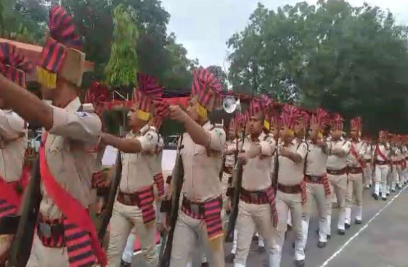 INDORE VIDEO : पीटीसी में हुई 15 अगस्त की तैयारियां, स्वास्थ्य मंत्री तुलसी सिलावट होंगे मुख्य अतिथि