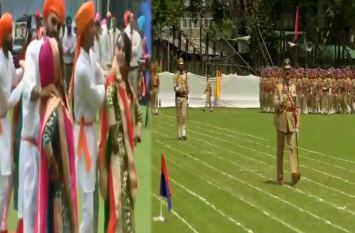 Independence Day In Kashmir: Watch Video Independence Day Preparation Watch Video: जश्न-ए-आजादी के लिए तैयार शेर-ए-कश्मीर, खुशी से झूमते नजर आए लोग, पुलिस कर रही परेड
