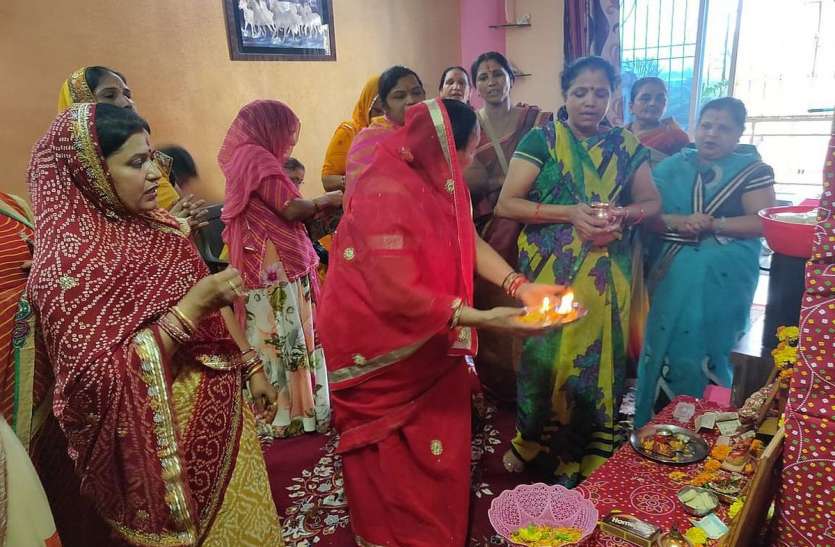 patrika महिलाओं ने किया भजन कीर्तन