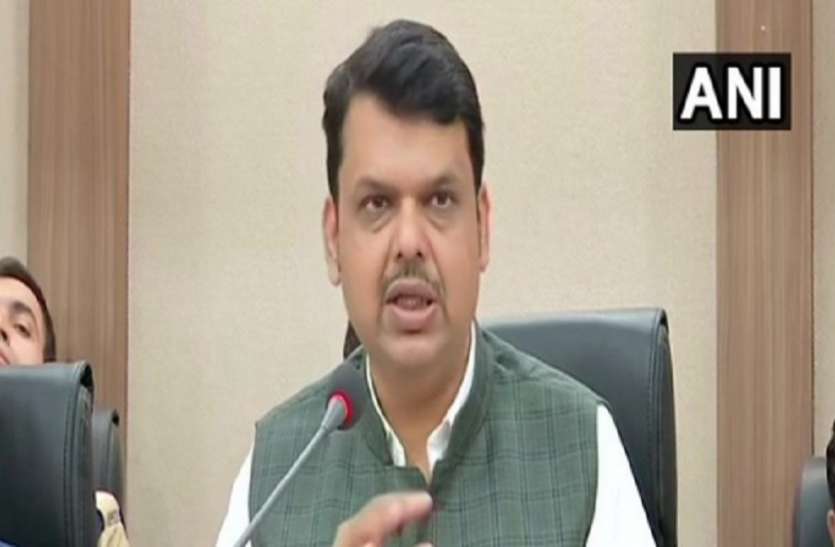 Maharashtra CM महाराष्ट्र बाढ़: CM और कैबिनेट मंत्री एक महीने की अपनी सैलरी मुख्यमंत्री राहत कोष में दान करेंगे